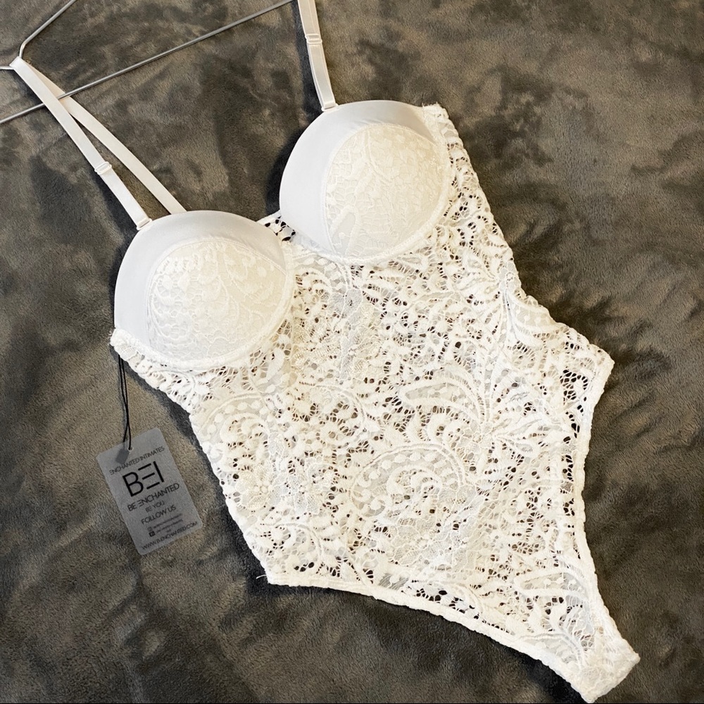 Lace bodysuit